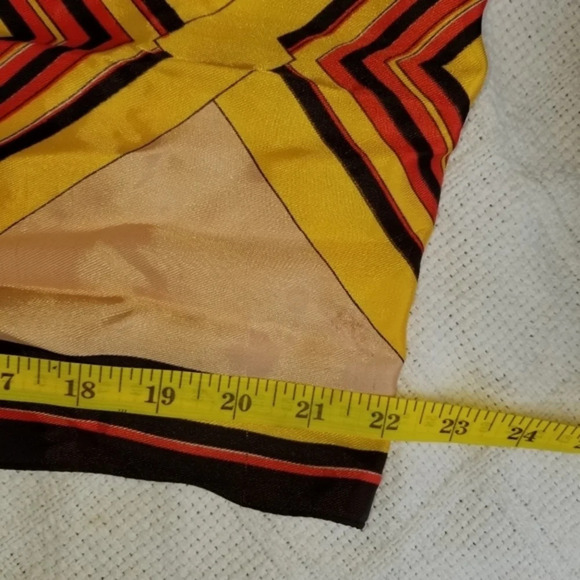 Vintage 70s Germain scarf - Picture 5 of 7